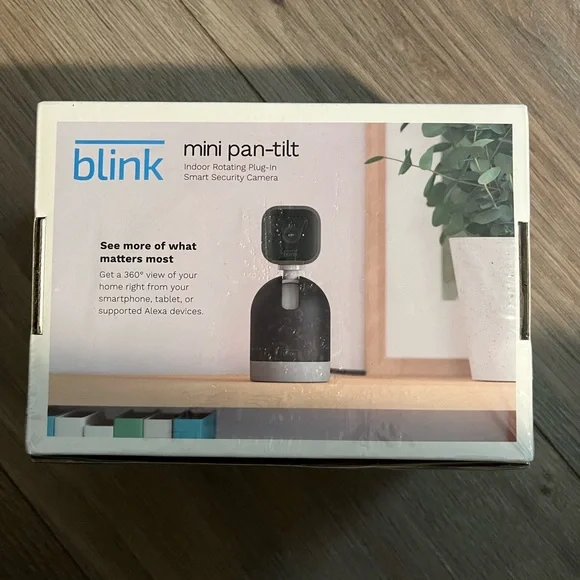 Link Mini Pan Tilt Black Indoor Security Camera